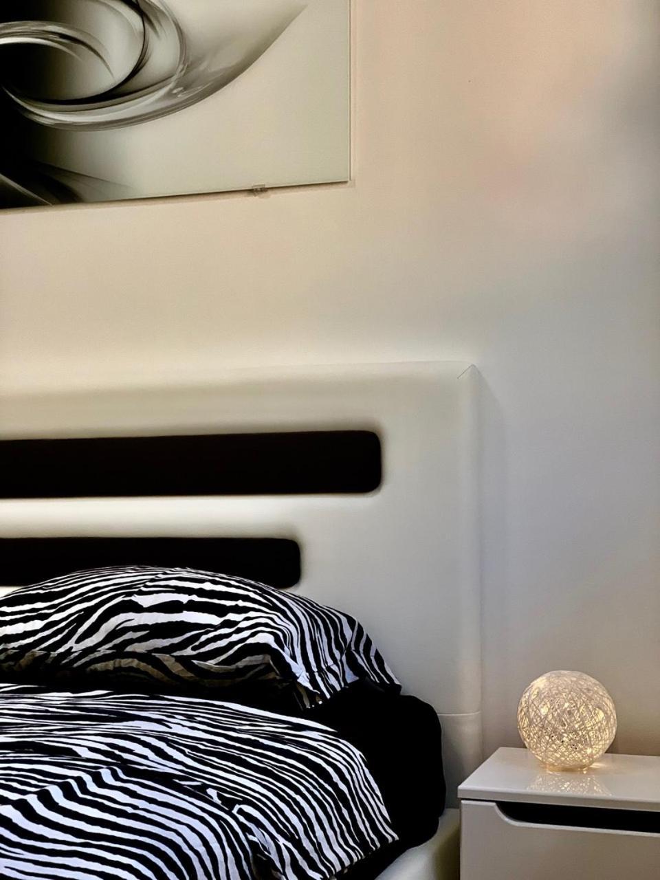Absolute Apartman Kotor Luaran gambar