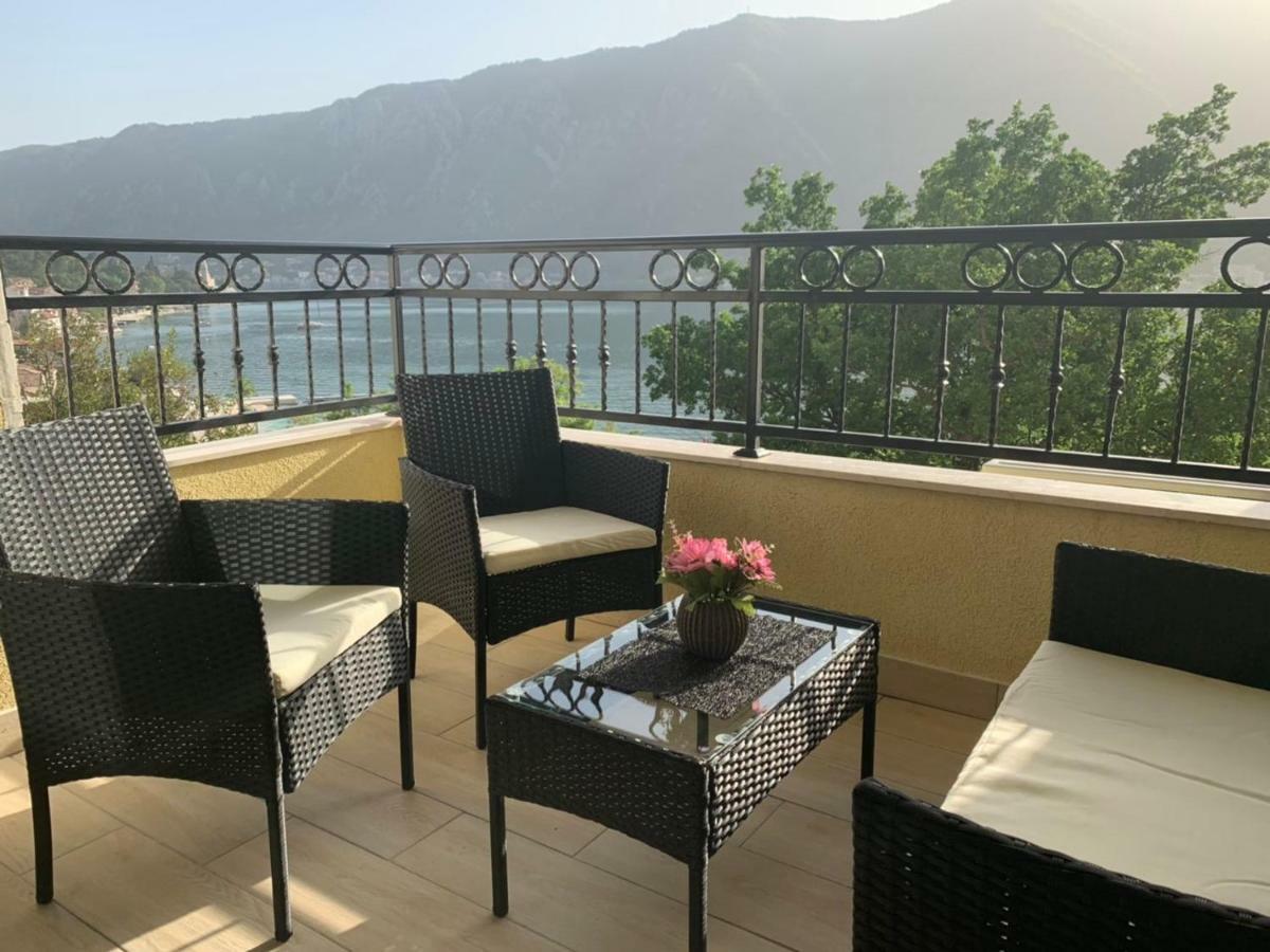 Absolute Apartman Kotor Luaran gambar