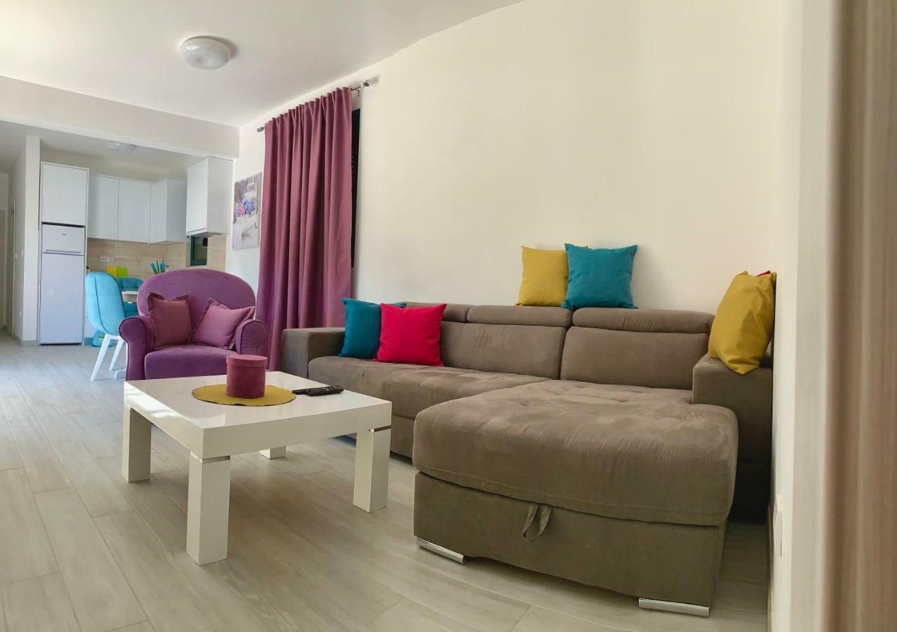 Absolute Apartman Kotor Luaran gambar