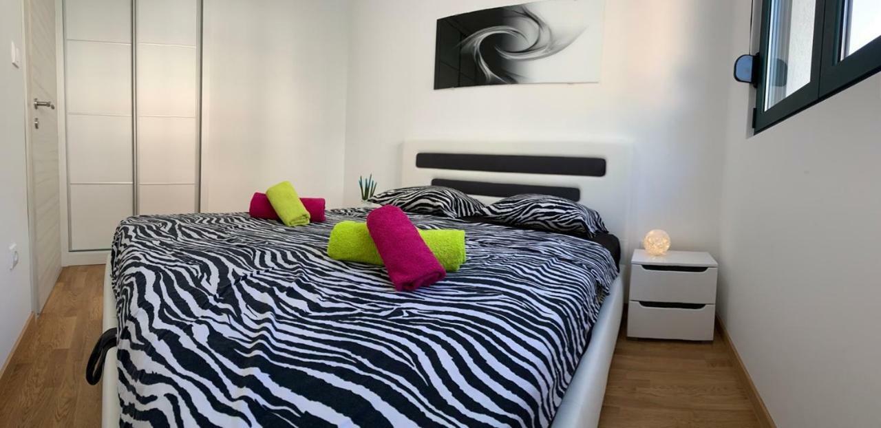 Absolute Apartman Kotor Luaran gambar
